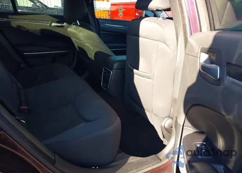 2021 Chrysler 300 Touring из США, поврежденный, VIN 2C3CCAAG5MH620533